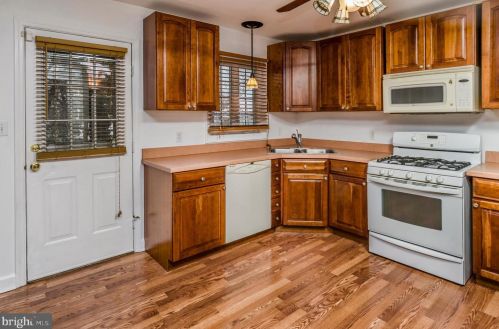 123 Park Ave, Trenton NJ 08610-5012 exterior