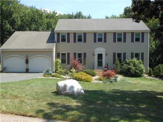 78 Spruce Ln, Glastonbury, CT 06033-1668