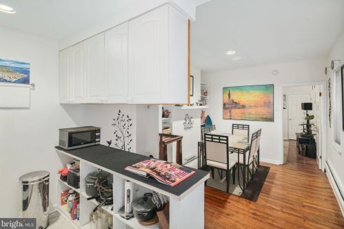 1336 Lombard St, Philadelphia PA  19147-1004 exterior