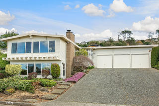4424 134th Pl, Bellevue, WA 98006-2104
