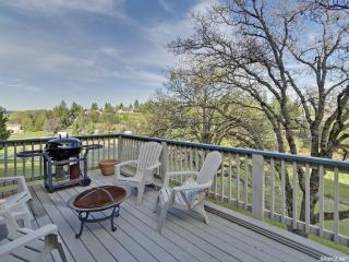 2047 Kit Fox Ct, Auburn Lake Trails, CA 95614-2542