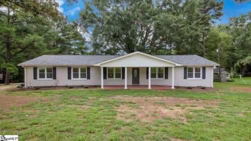 345 Edgewood Cir, Woodruff, SC 29388-2346