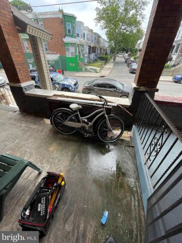 1623 56th St, Philadelphia, PA 19143-5305