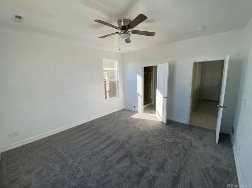 841 Willow Dr, Denver CO  80603-7743 exterior