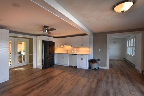 41 Pietila Rd, Charlestown, RI 02813-3717