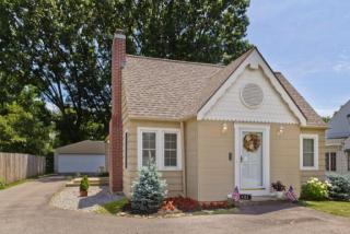 131 Henderson Rd, Columbus OH  43214-2511 exterior