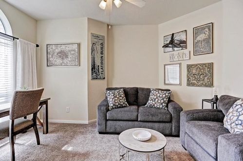 34 Gold Leaf Pl, Conroe TX  77384-3848 exterior