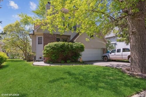 824 Croghan Ave, Joliet, IL 60436-2724