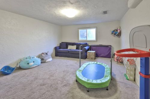 852 Finney Trl, Cincinnati OH 45224-1319 exterior