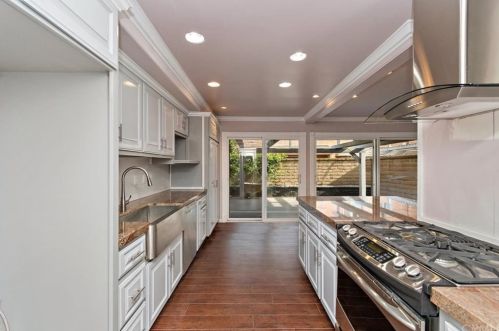 1113 Dresden St, Anaheim CA  92801-1944 exterior