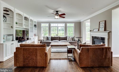 15747 Spyglass Hill Loop, Gainesville VA  20155-3239 exterior