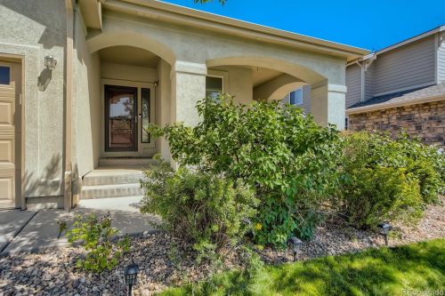 144 Duquesne St, Denver, CO 80018-4546