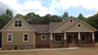 4324 Royal Oaks Dr, Lincolnton, NC 28092-7673