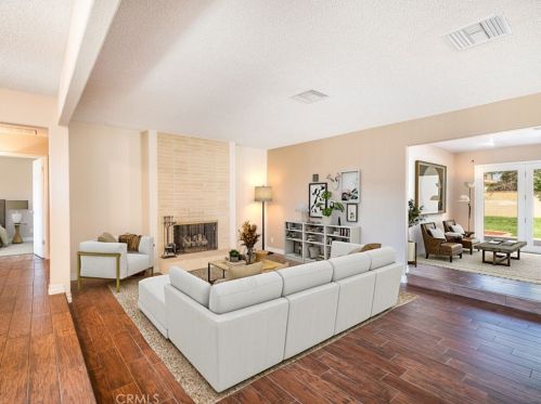 44112 Precise St, Lancaster CA  93536-6046 exterior