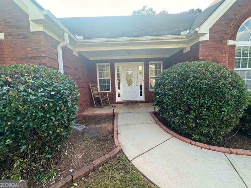 785 Pebble Blvd, Porterdale, GA 30016-7654