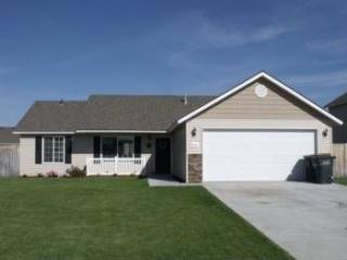 8613 Zephyr Ct, Pasco, WA 99301-6854