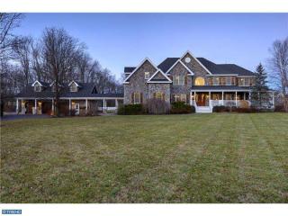 183 Woodfern Rd, Branchburg, NJ 08853-4057