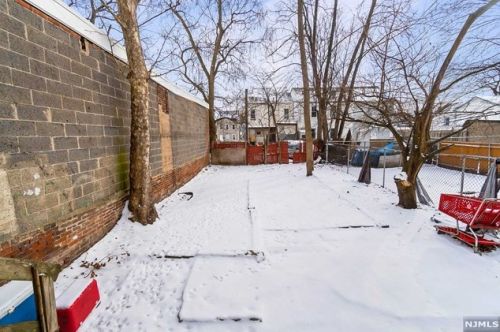 43 Bergen St, Paterson NJ 07522-1815 exterior