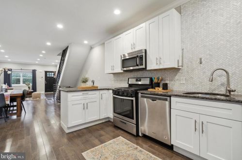 1243 24th St, Philadelphia PA  19121-4820 exterior