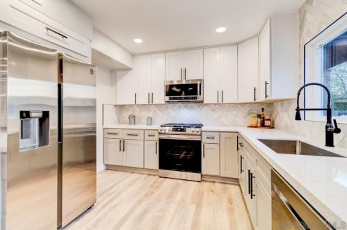 16602 Arena Dr, Ramona, CA 92065-4109
