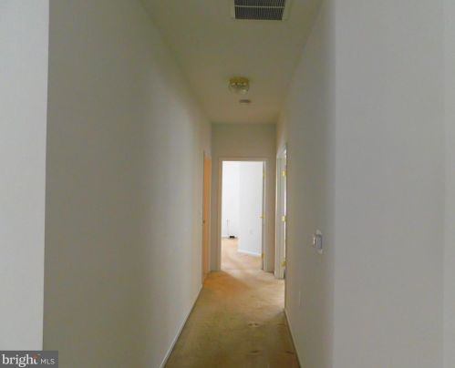 203 Meadowlark Dr, Trenton NJ  08690-3569 exterior