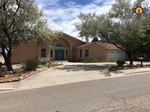 1120 Ridgecrest Ave, Gallup, NM 87301-4957