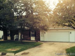1018 Woodbine Cir, Galesburg, IL 61401-2360
