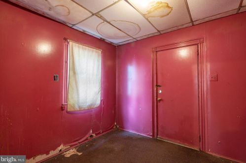 144 Juniata St, Lancaster PA  17602-4324 exterior