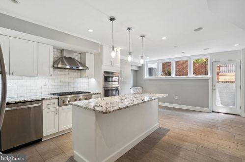 1726 Lombard St, Philadelphia PA  19147-1531 exterior