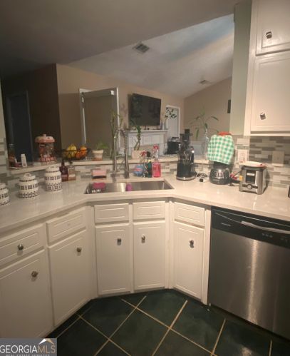 412 Northwind Way, Stockbridge GA  30281-6252 exterior