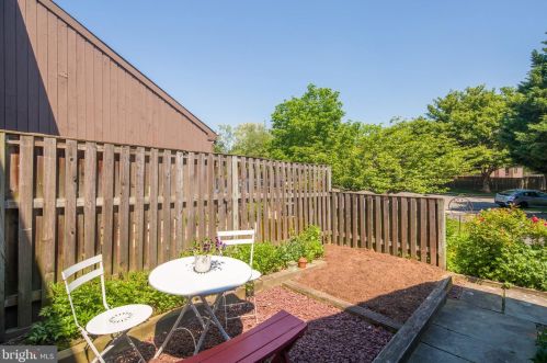 56 Jacob Ct, Trenton, NJ 08628-3345