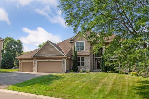 4625 Weston Ln, Minneapolis, MN 55446-2026