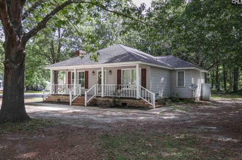 24 Glen Dr, Lugoff, SC 29078-9029