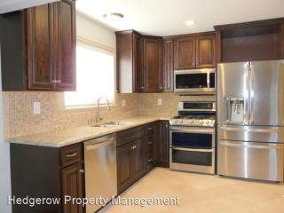 2441 Maclean St, Fairfield CA  94558-3129 exterior