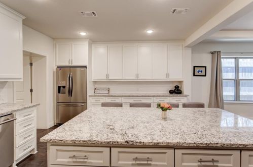 3501 6th St, Fort Worth TX  76107-2735 exterior