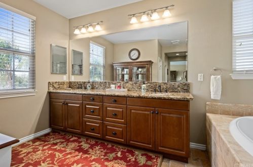 16093 Sierra Heights Dr, Riverside CA  92503-8449 exterior