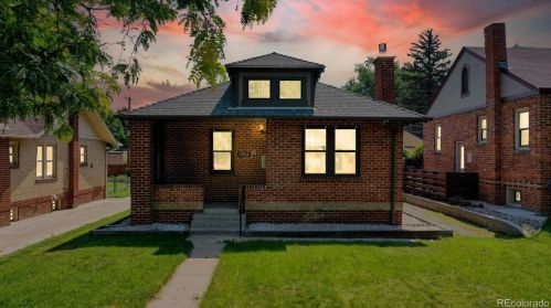 1354 Elm St, Denver, CO 80220-2515