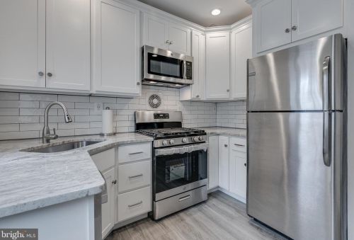 2676 Livingston St, Philadelphia PA 19134-5319 exterior