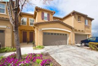 293 Washington Dr, Los Angeles, CA 94513-2268