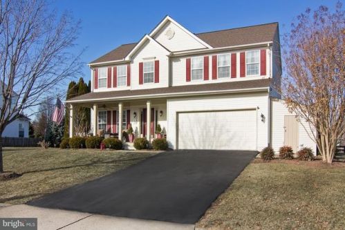 429 Crosman Ct, Purcellville, VA 20132-3449
