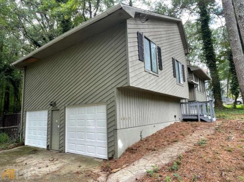 4017 Leicester Dr, Kennesaw, GA 30144-2272