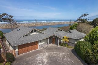 2652 Knox Cove Dr, Mckinleyville, CA 95519-3399