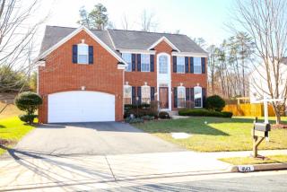 4143 Cardinal Crst Dr, Woodbridge VA  22193-1680 exterior
