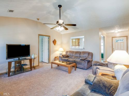 6859 Silver Maple Ct, Rex GA 30273-2359 exterior