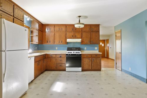 2133 Blomquist Ave, Saint Paul MN  55110-4701 exterior