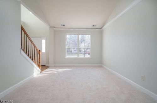 53 Saxton Dr, Hackettstown NJ  07840-1742 exterior
