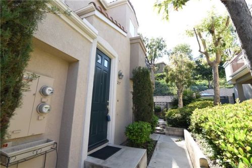 237 Draft Way, Placentia, CA 92870-7495