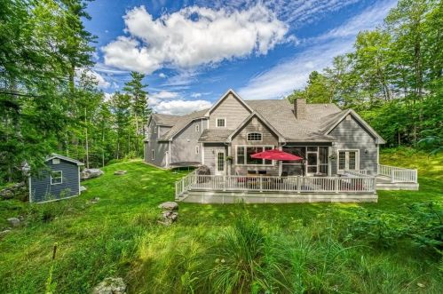 117 Northwood Ln, New London, NH 03257-5799