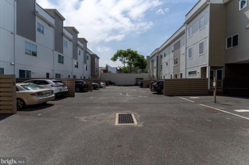 2341 Gordon St, Philadelphia PA 19132-4632 exterior