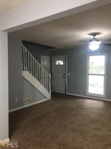 3805 Club House Dr, Gainesville, GA 30501